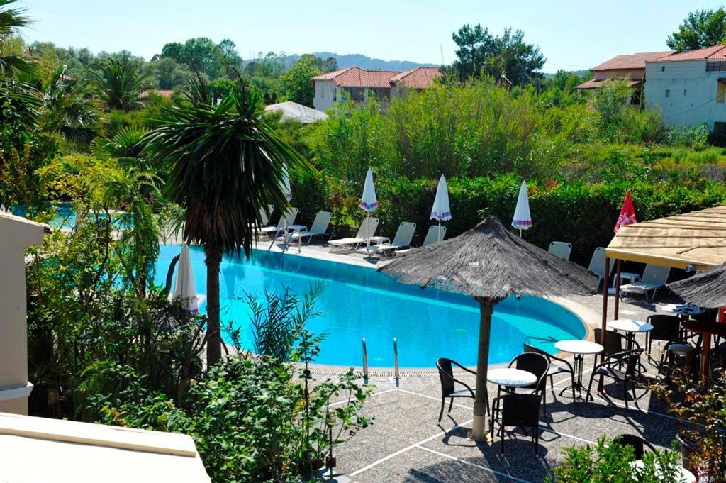Ilena Hotel Acharavi  Esterno foto