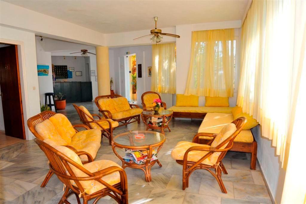Ilena Hotel Acharavi  Esterno foto
